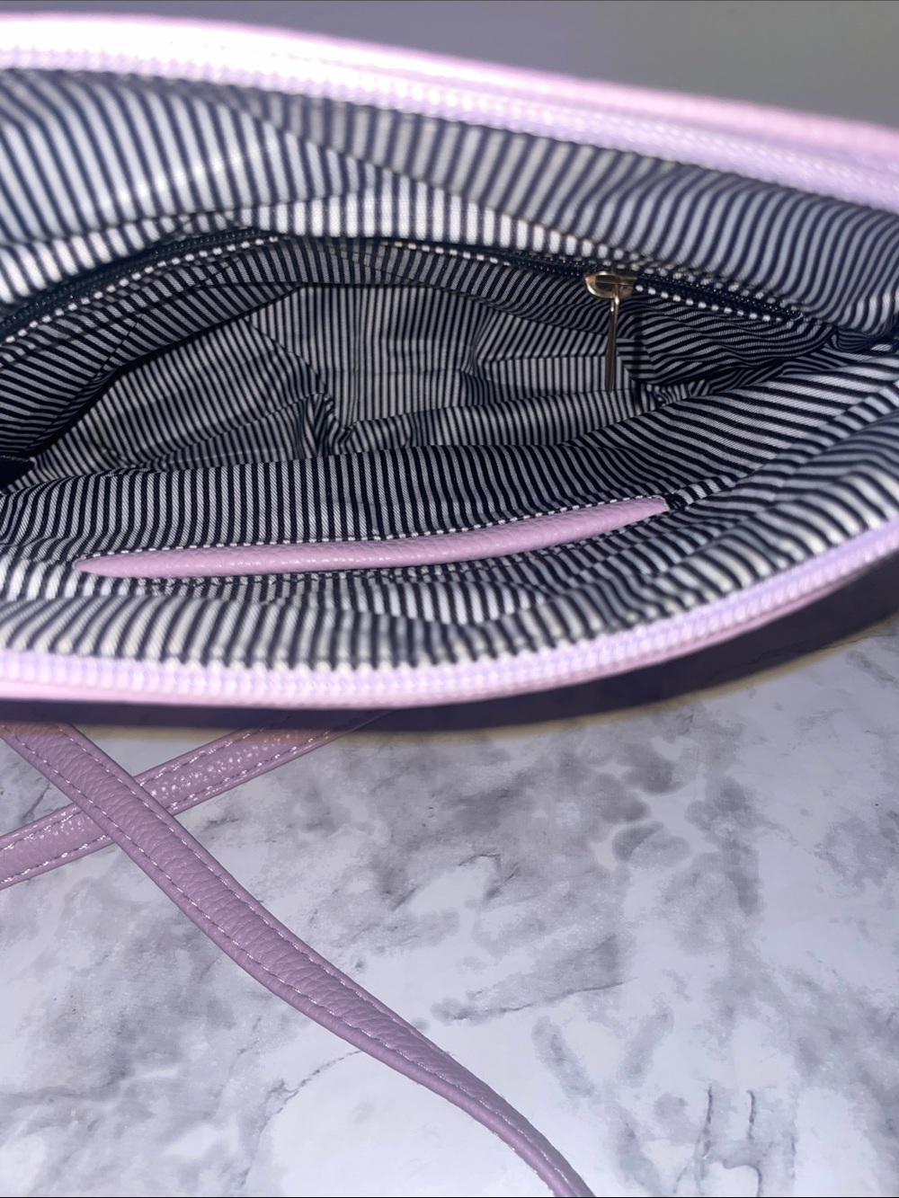 Classic Crossbody Shoulder Bag - Lilac - Picture 6 of 7